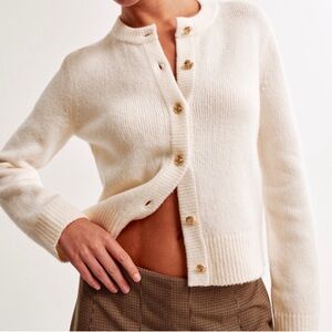 Abercrombie & Fitch Cream Button-Up Cardigan